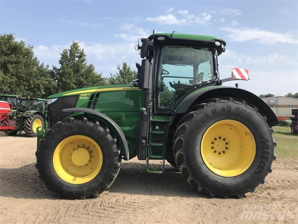 John Deere 7310R Traktorok