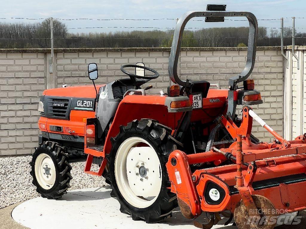 Kubota GL201 Traktorok