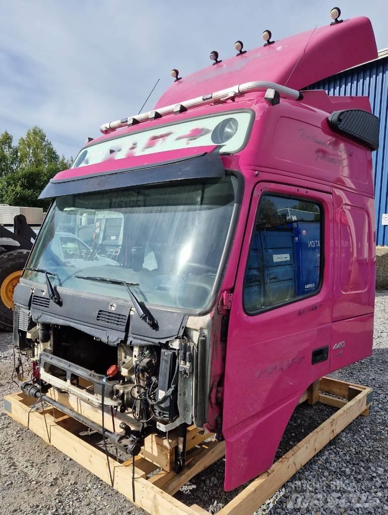Volvo FM cabin L2H2 Vezetőfülke és belső tartozékok