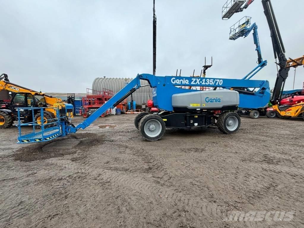 Genie ZX 135/70 Karos emelők