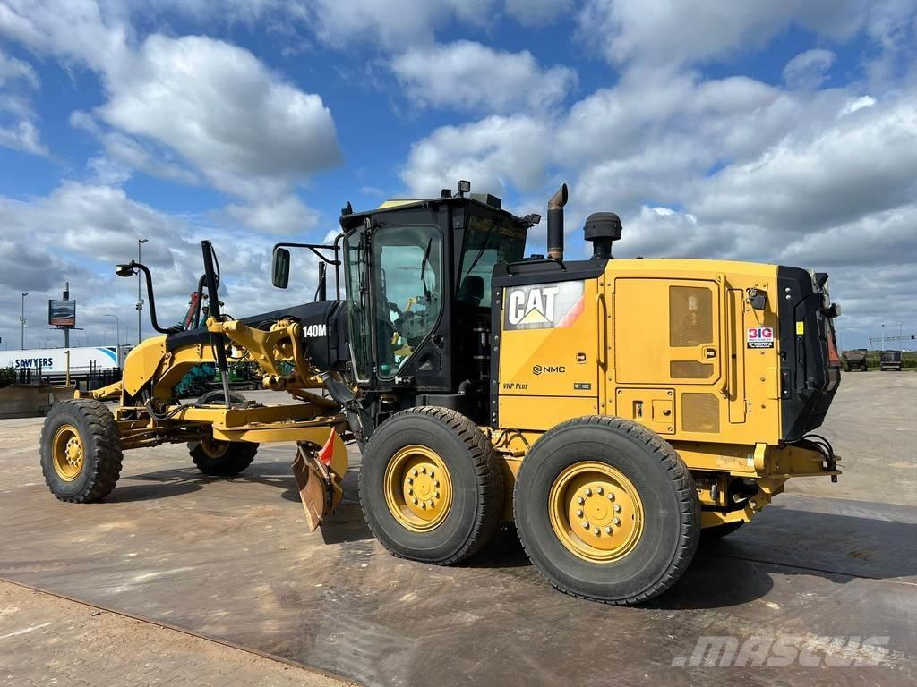 CAT 140M2 Gréderek