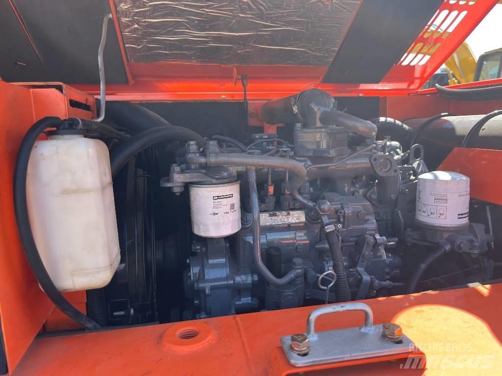 Hitachi ZX 60 Mini kotrók < 7t