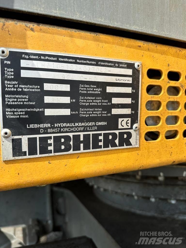 Liebherr A 924C-HD Gumikerekes kotrók