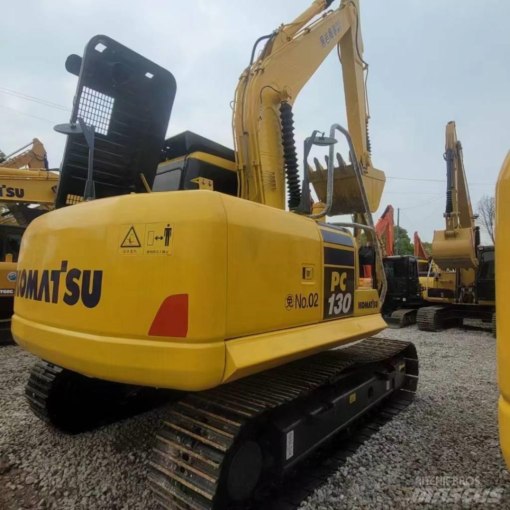 Komatsu PC 130 Lánctalpas kotrók