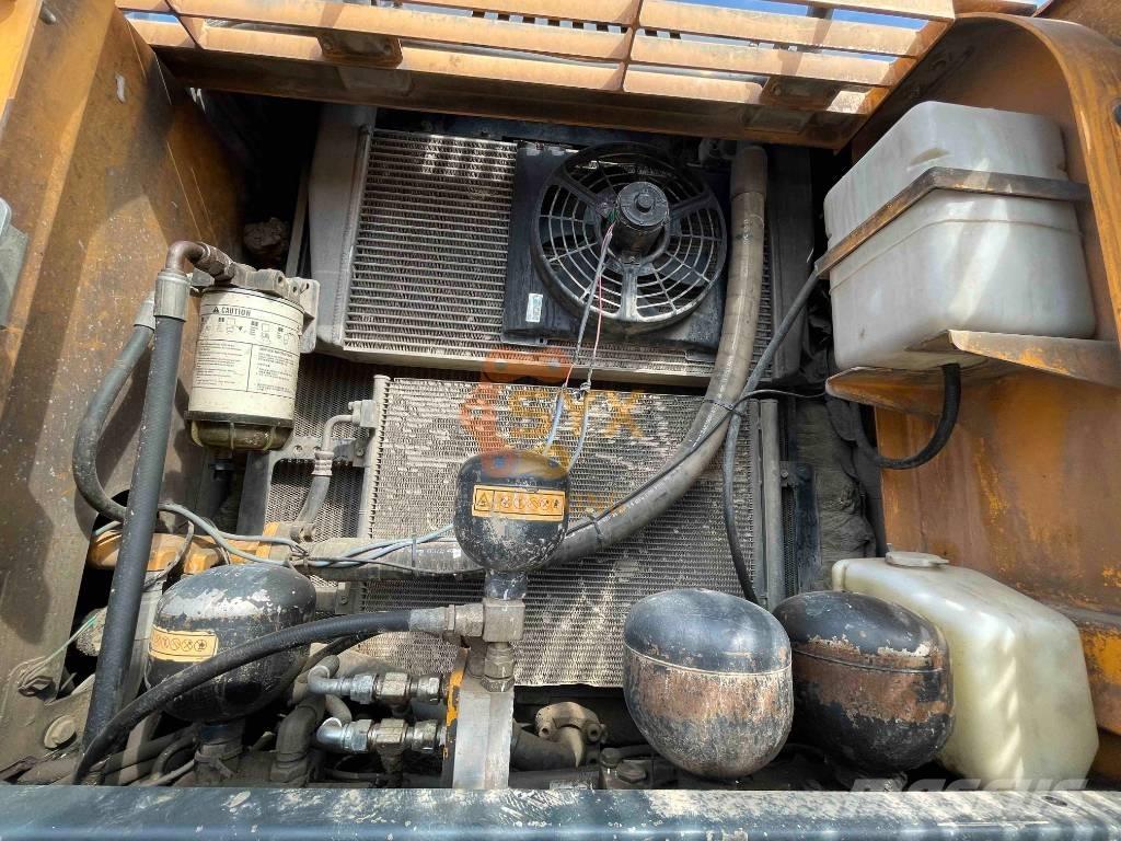 Hyundai 210W-9 Lánctalpas kotrók