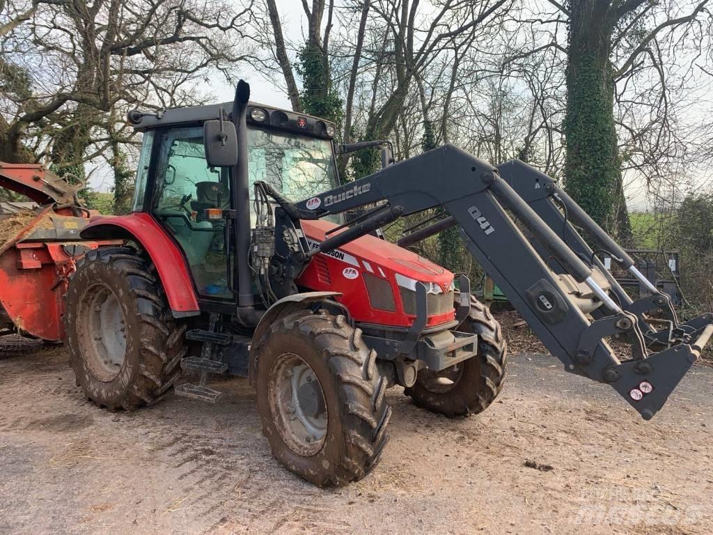Massey Ferguson 5440 Traktorok