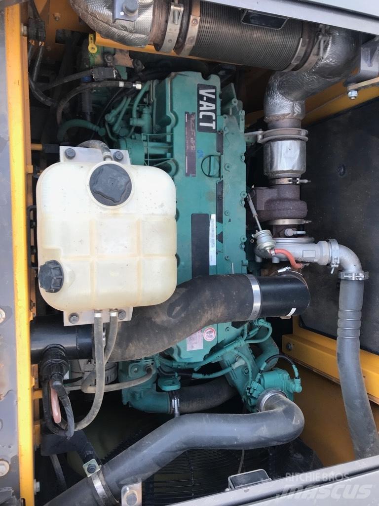 Volvo EC 250 E Lánctalpas kotrók