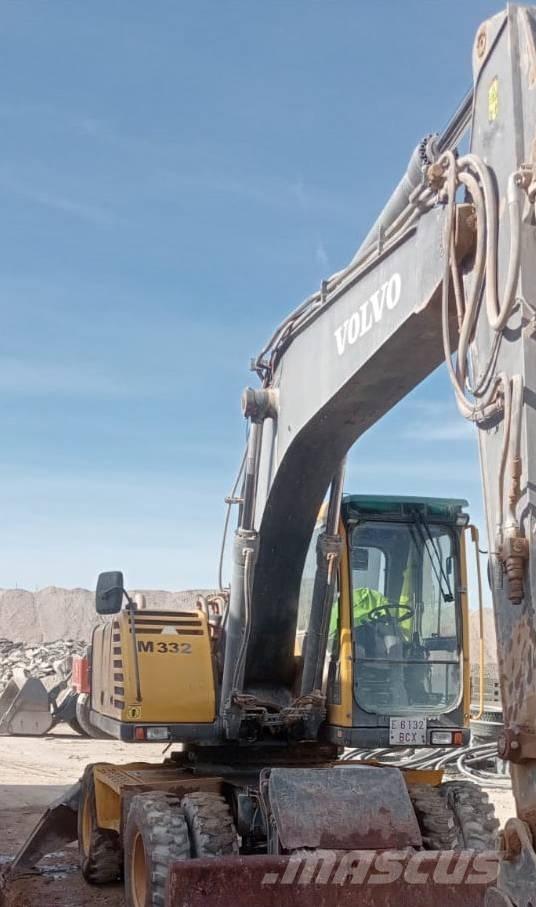 Volvo 180 Giratoria Gumikerekes kotrók