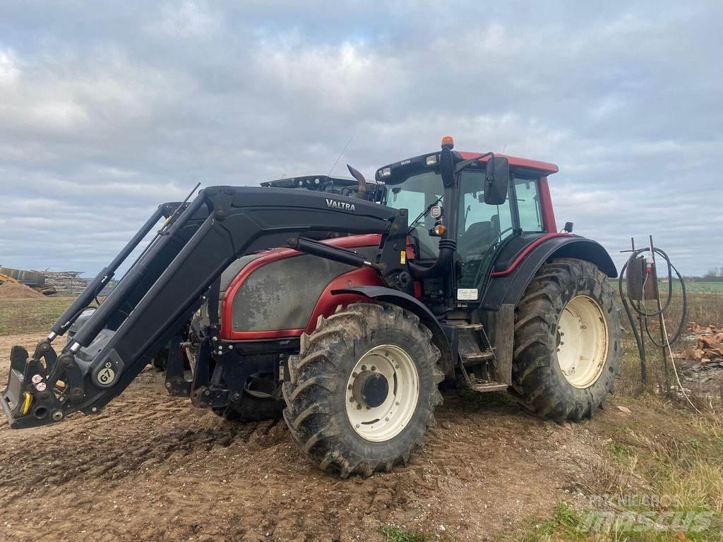 Valtra T191 Traktorok