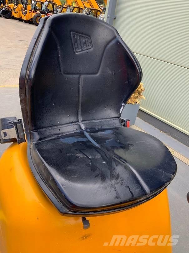 JCB 8008 CTS Mini kotrók < 7t