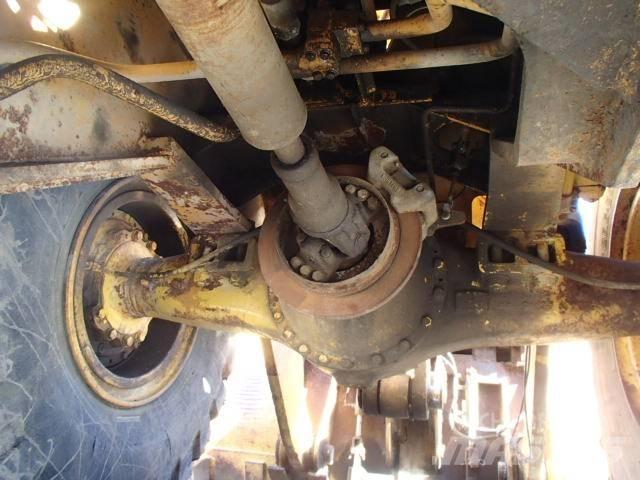 Komatsu WA 450 Gumikerekes homlokrakodók