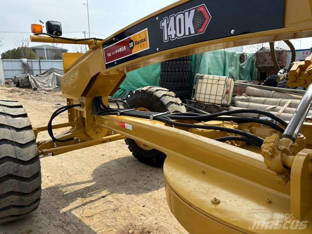 CAT 140 K Gréderek