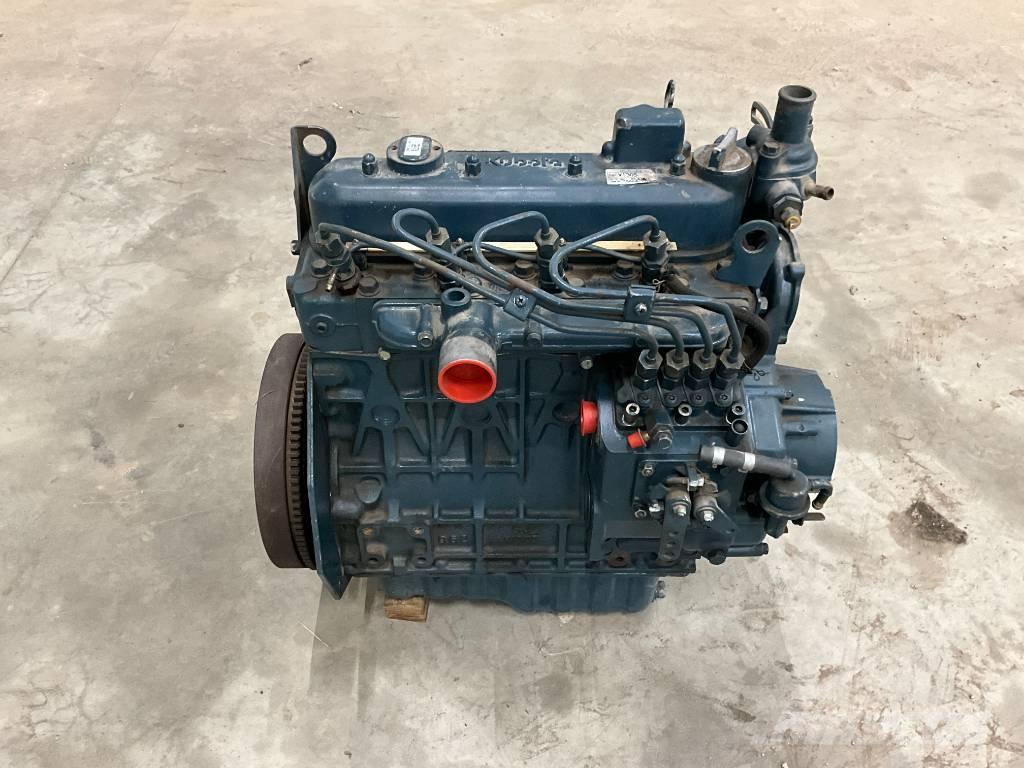 Kubota V 1305 Motorok