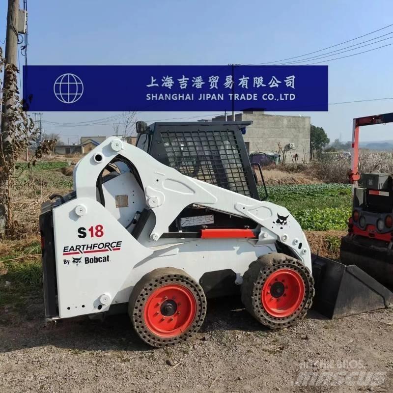 Bobcat S 130 Kompaktrakodók