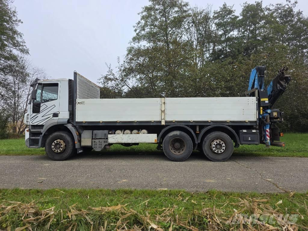 Iveco Stralis AD 420+ Platós / Ponyvás teherautók