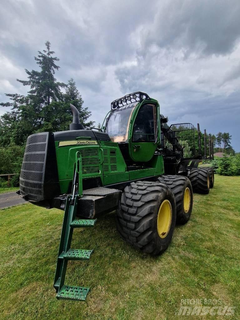 John Deere 1110G Kihordók