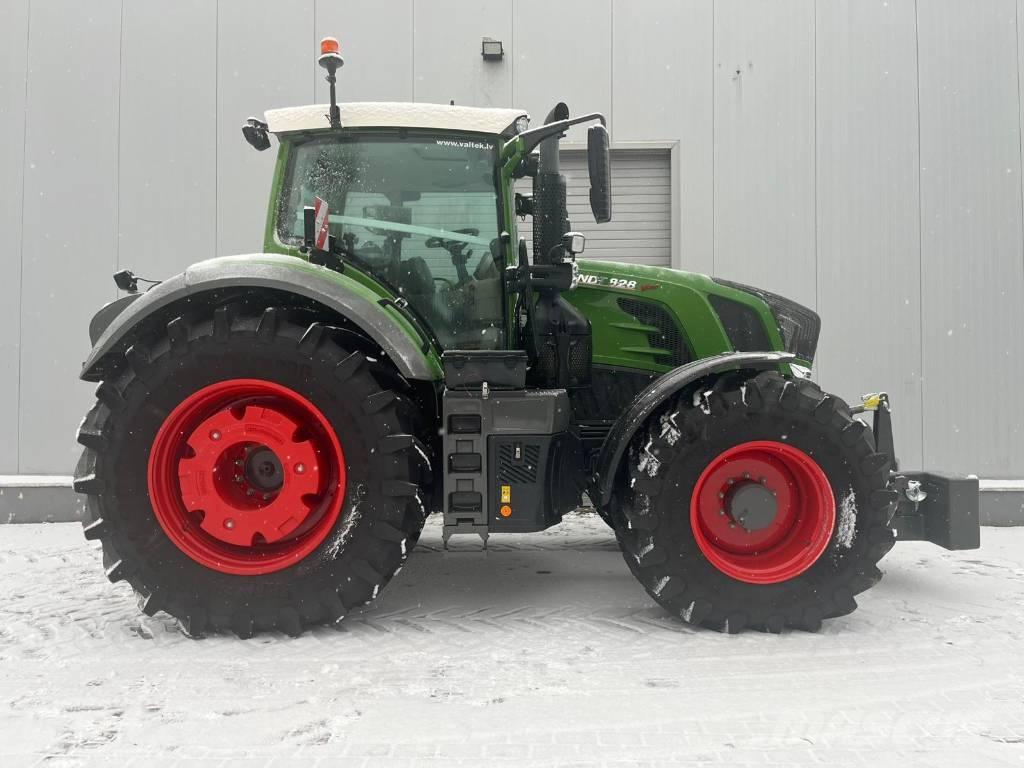 Fendt 828 Traktorok