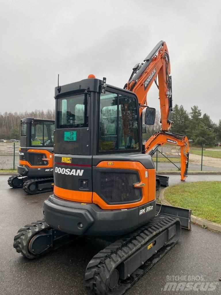 Doosan DX 35 Z-7 Mini kotrók < 7t