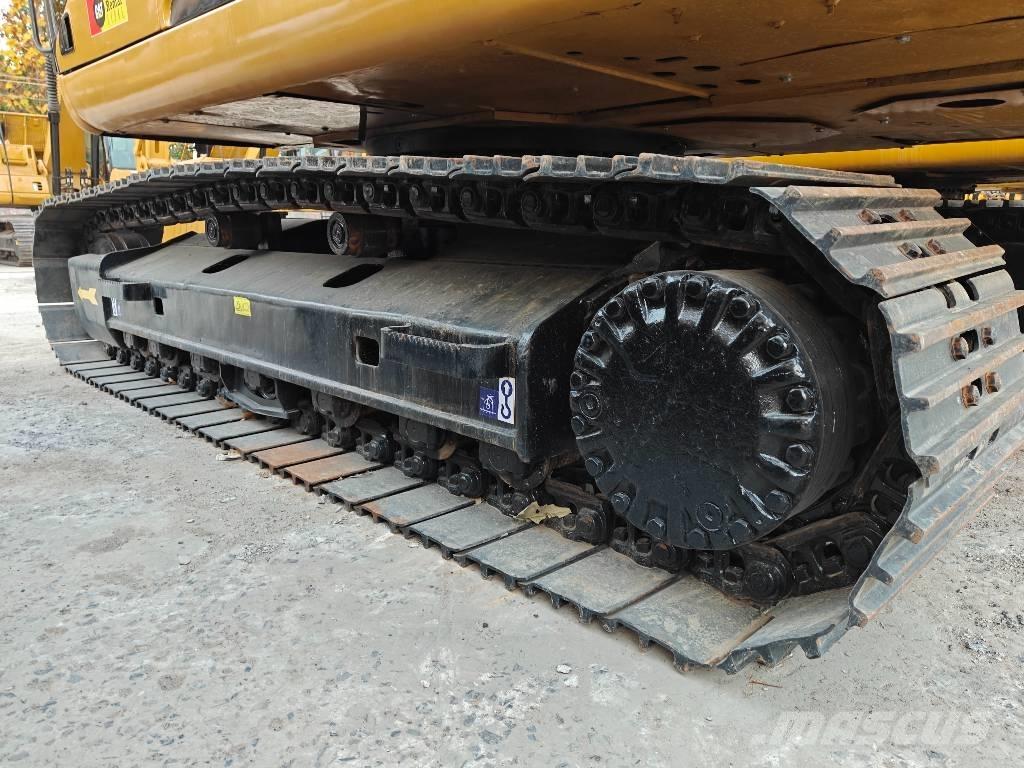 CAT 320 C L Lánctalpas kotrók