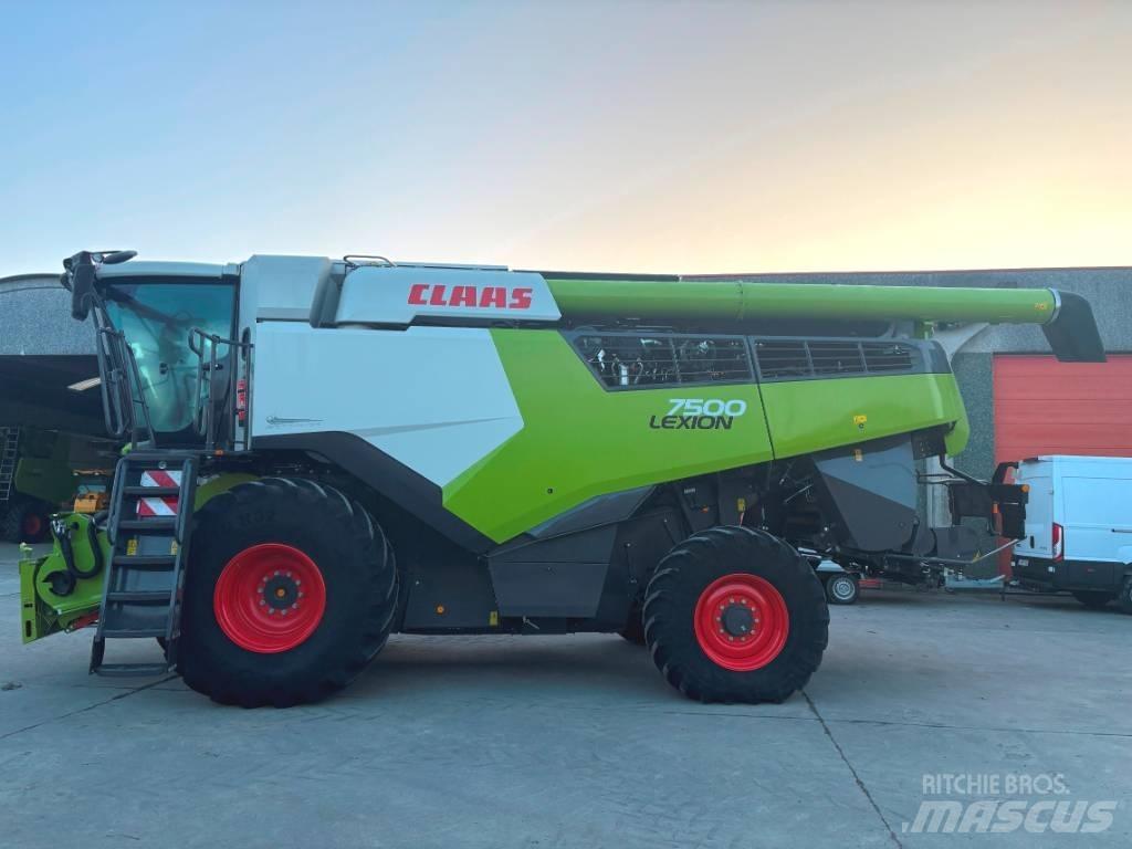 CLAAS Lexion 7500 Kombájnok