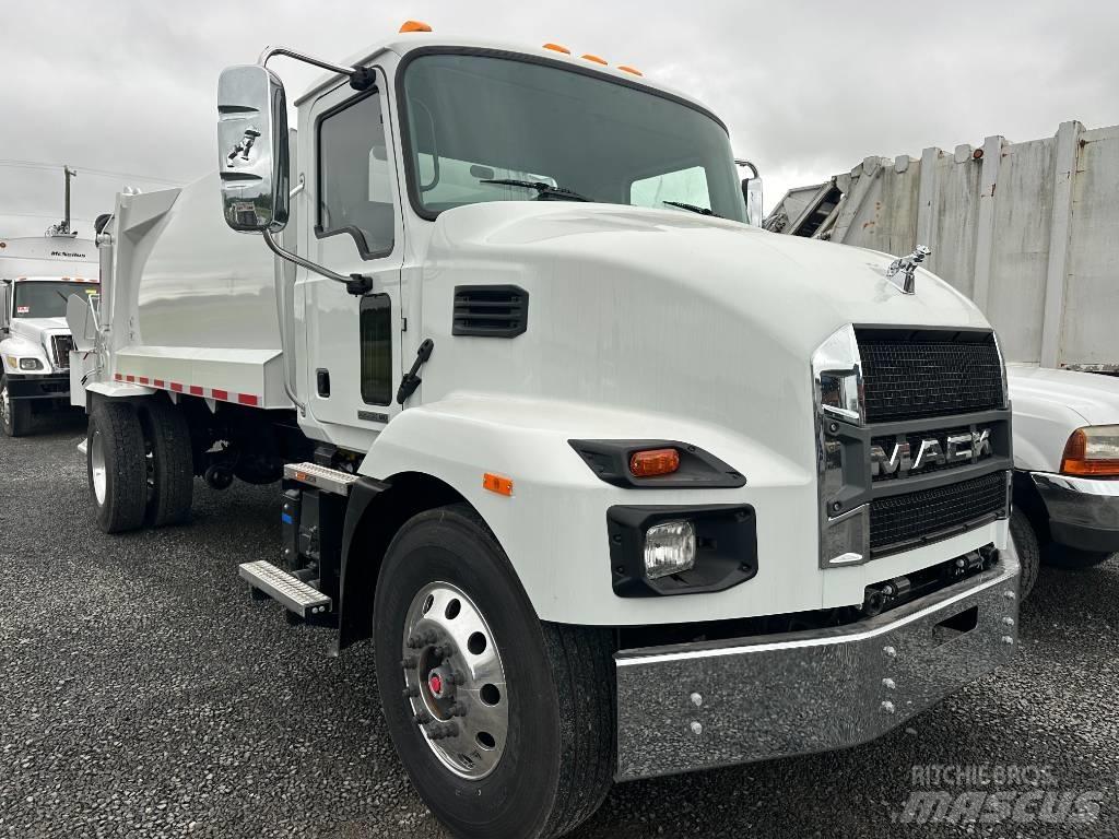 Mack MD7 Hulladék szállítók