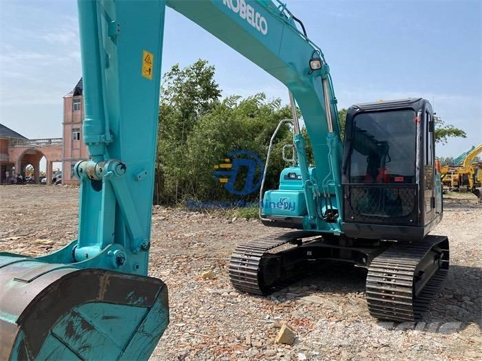 Kobelco SK 140 Lánctalpas kotrók