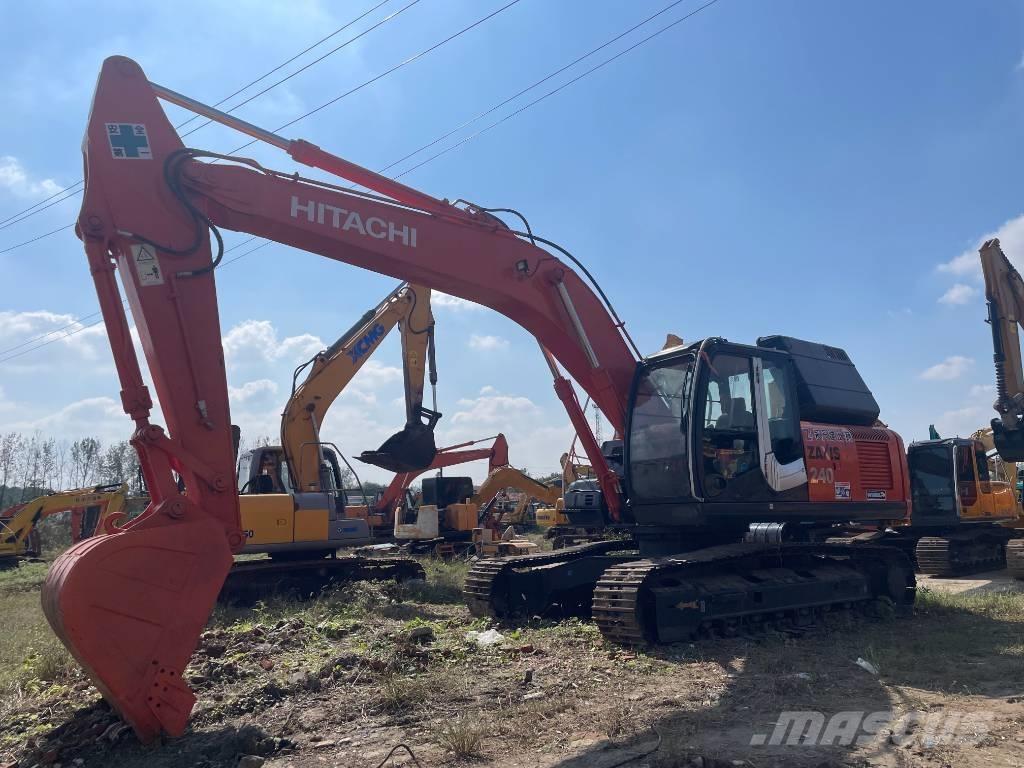 Hitachi ZX 240 Lánctalpas kotrók