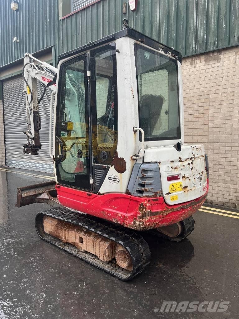 Takeuchi TB 228 Mini kotrók < 7t