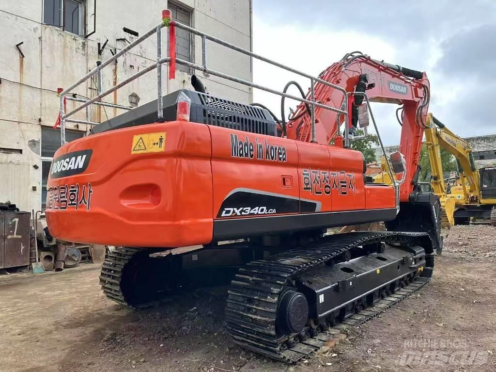 Doosan DX 340 LCA Lánctalpas kotrók