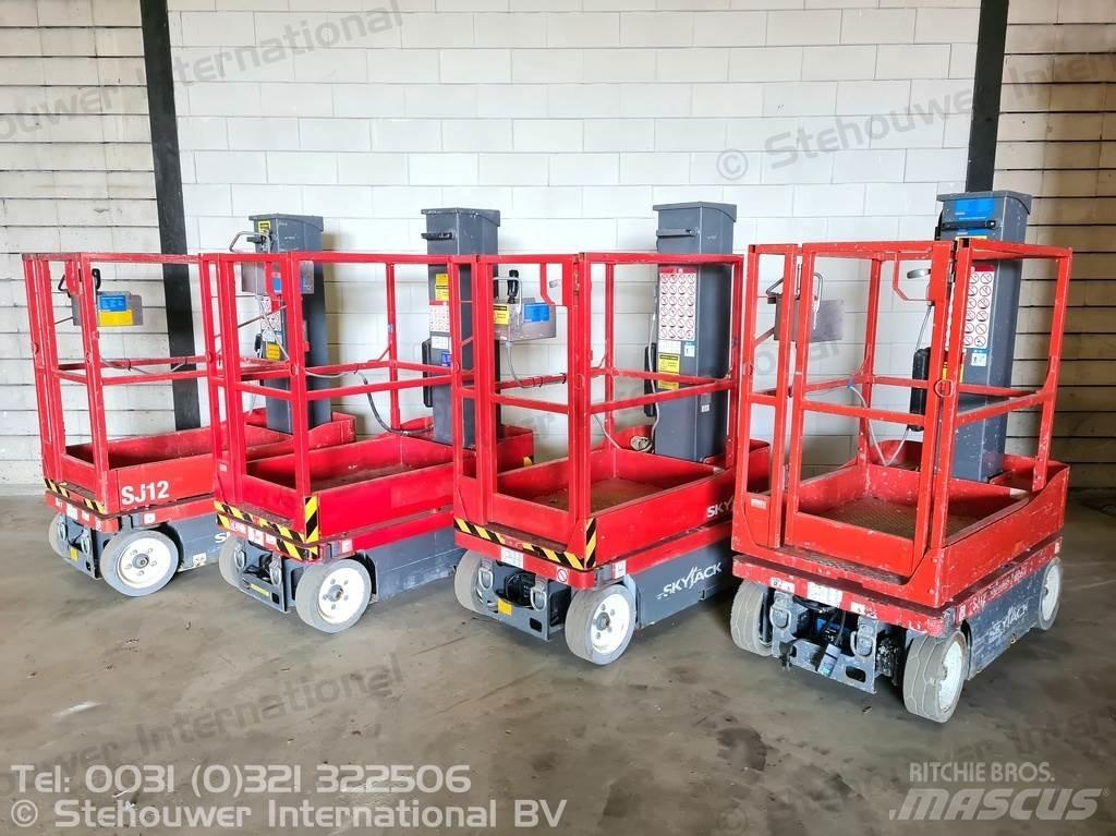 SkyJack SJ12 Egyéb felvonók és állványok