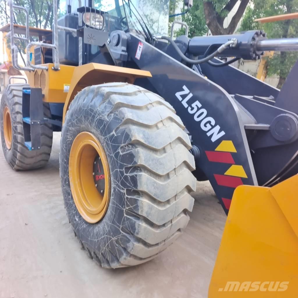 XCMG ZL 50 GN Gumikerekes homlokrakodók