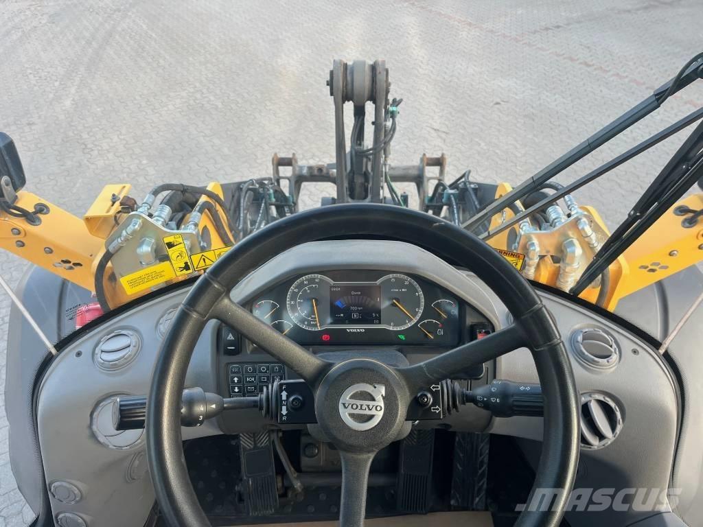 Volvo L 60 H Gumikerekes homlokrakodók