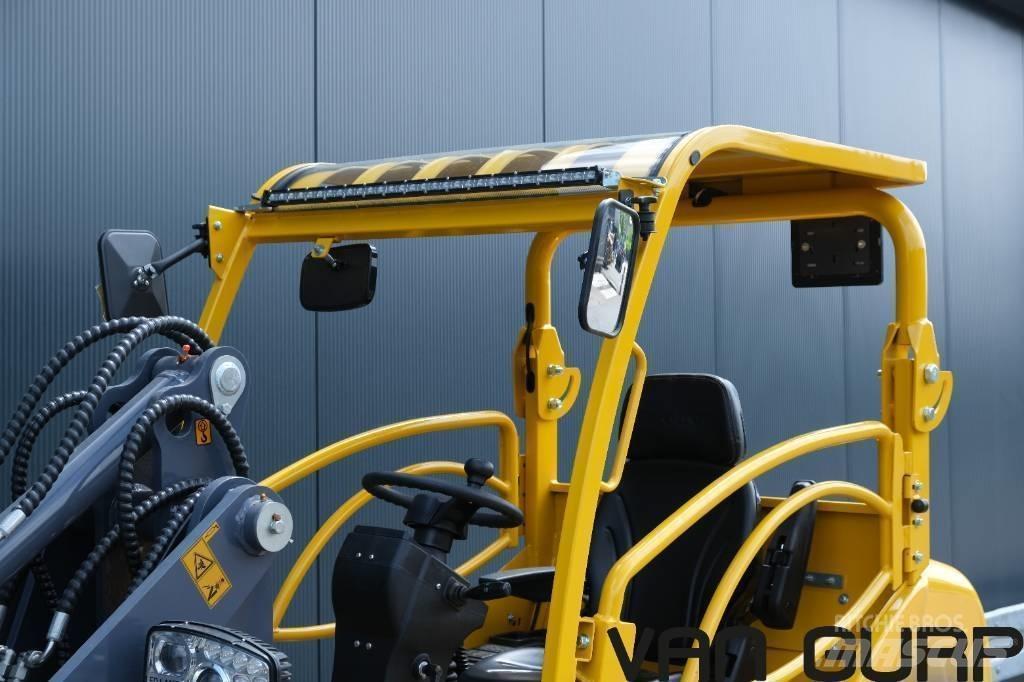 Eurotrac W12-S Gumikerekes homlokrakodók