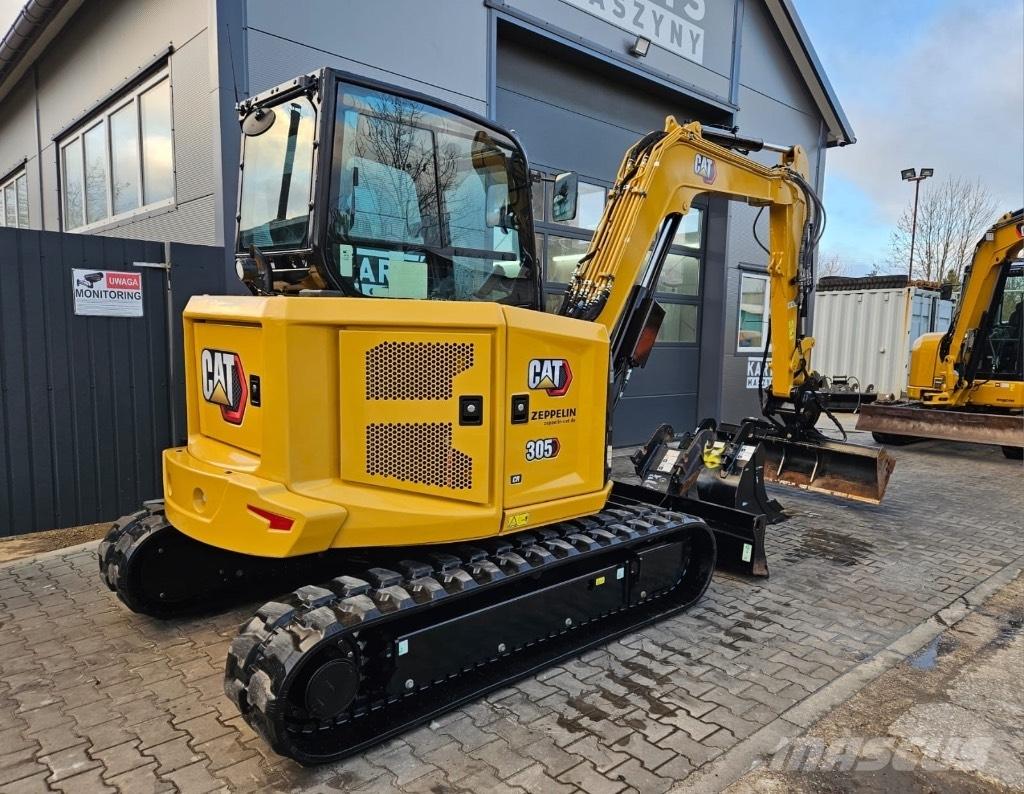 CAT 305 CR Mini kotrók < 7t