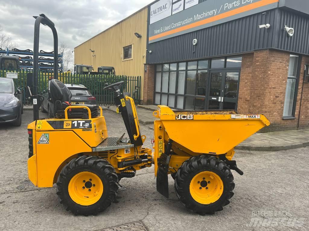 JCB 1T 2S5 Mezei dömperek