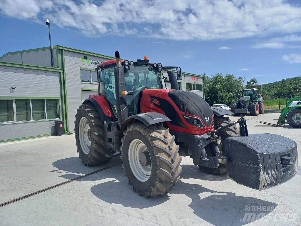 Valtra T 234 Traktorok