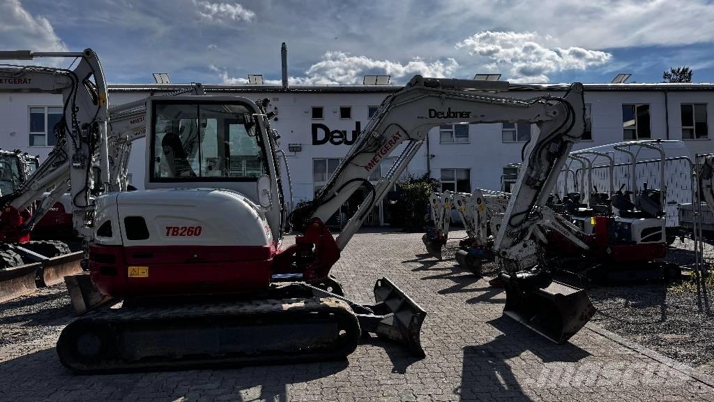 Takeuchi TB 260 Mini kotrók < 7t