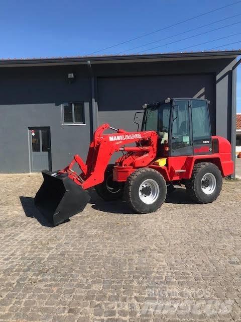 Manitou AS90 Gumikerekes homlokrakodók