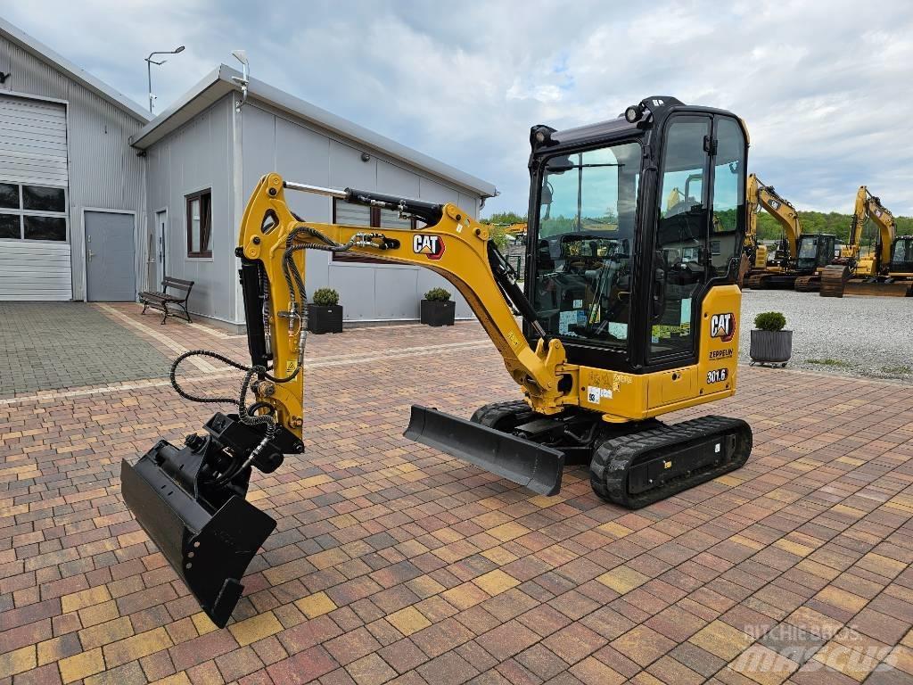 CAT 301.6 Mini kotrók < 7t