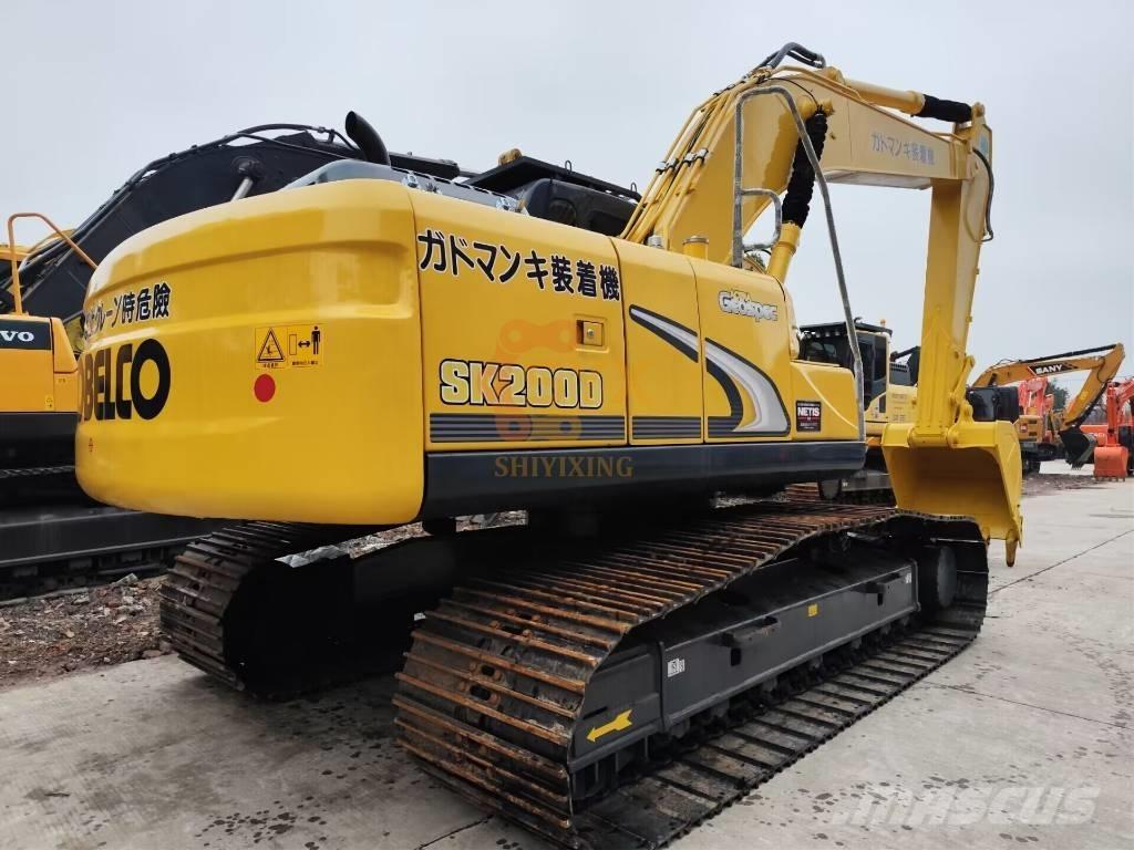 Kobelco SK 200 Lánctalpas kotrók