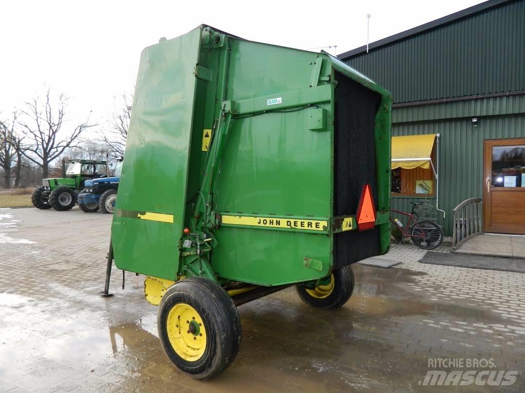John Deere 550 Körbálázók