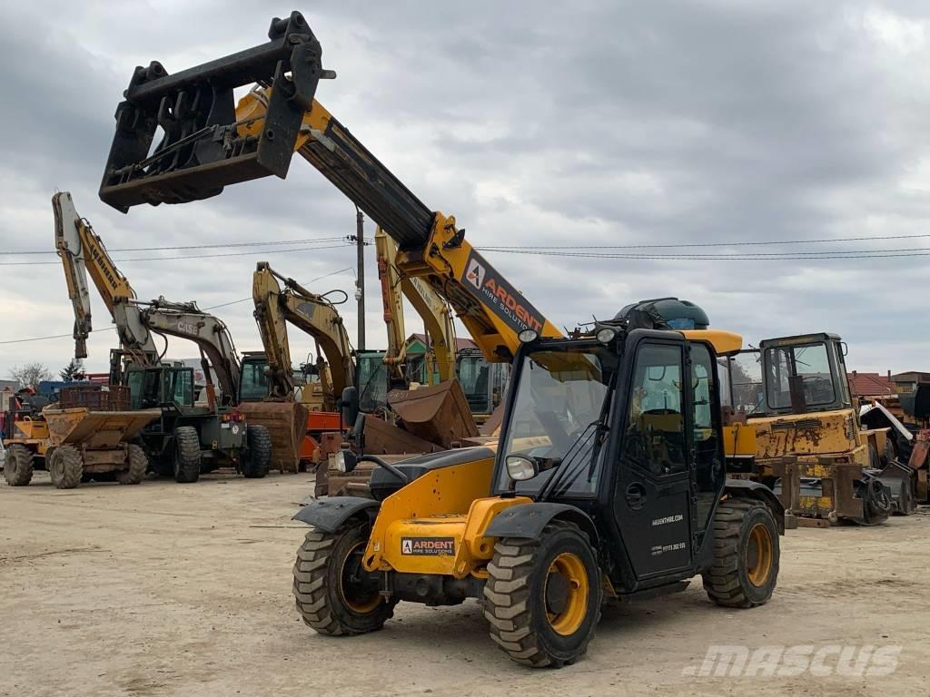 JCB 525-60 HI VIZ Teleszkópos mezőgazdasági rakodók