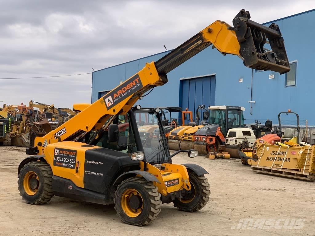 JCB 525-60 HI VIZ Teleszkópos mezőgazdasági rakodók
