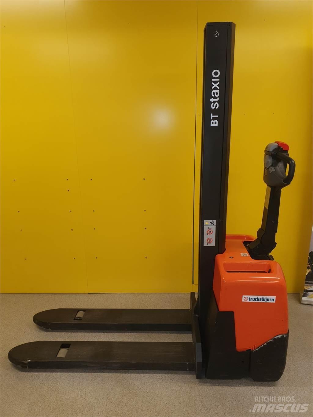 BT HWE100 Gyalogkíséretű targonca