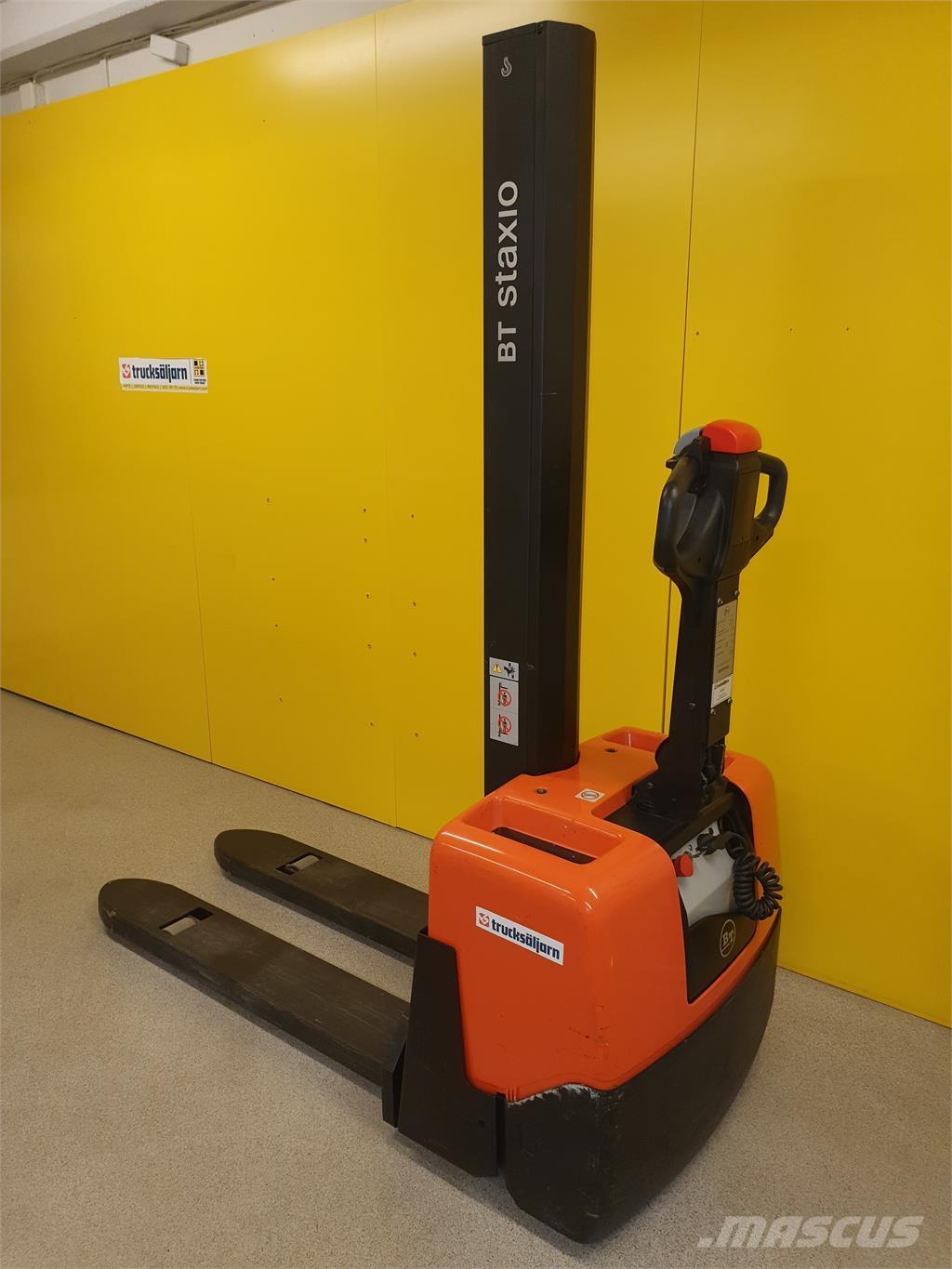 BT HWE100 Elektromos gyalogkíséretű targoncák