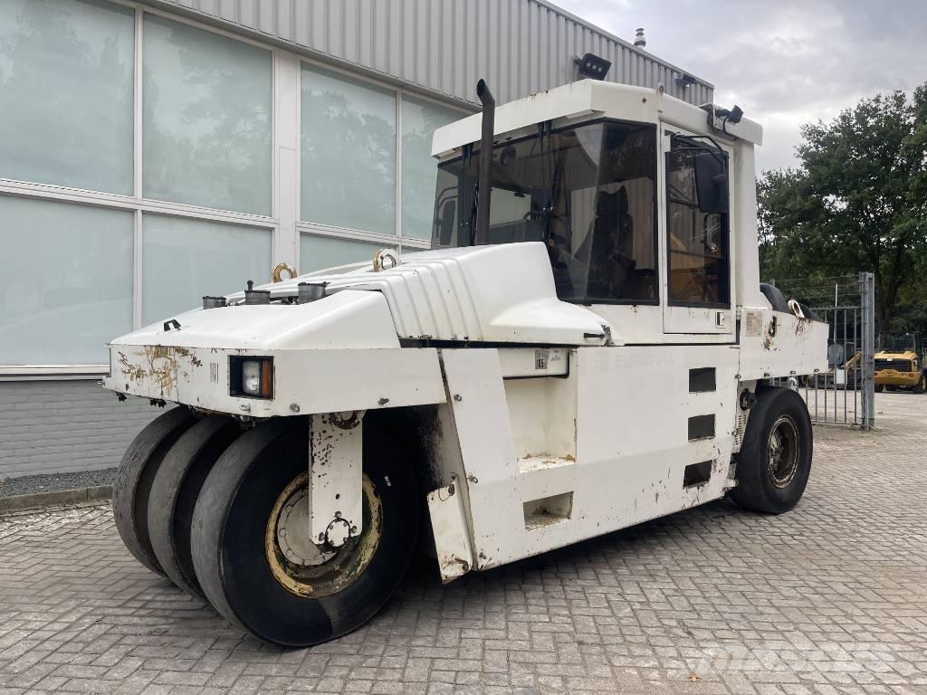 CAT PS 300 B Ikerdobos hengerek
