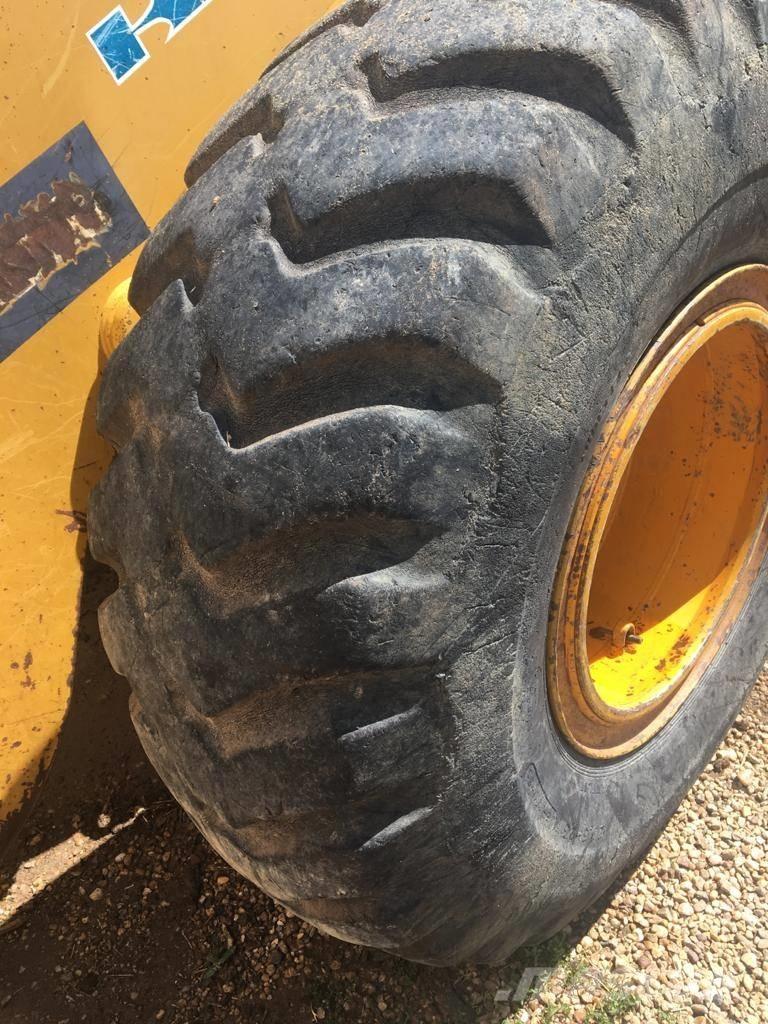 Kawasaki 65 Z IV Gumikerekes homlokrakodók