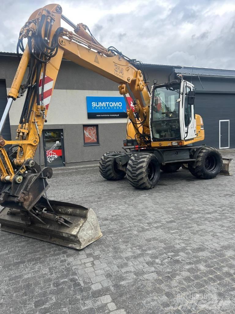 Liebherr 314 Gumikerekes kotrók