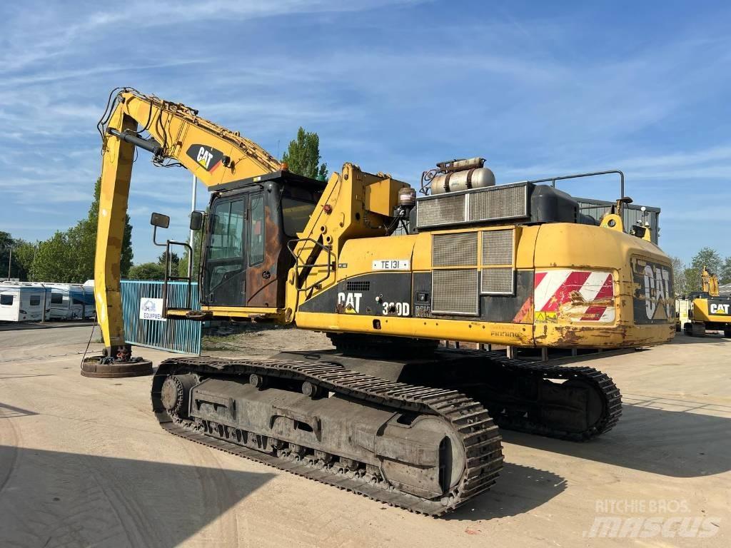 CAT 330 D Lánctalpas kotrók