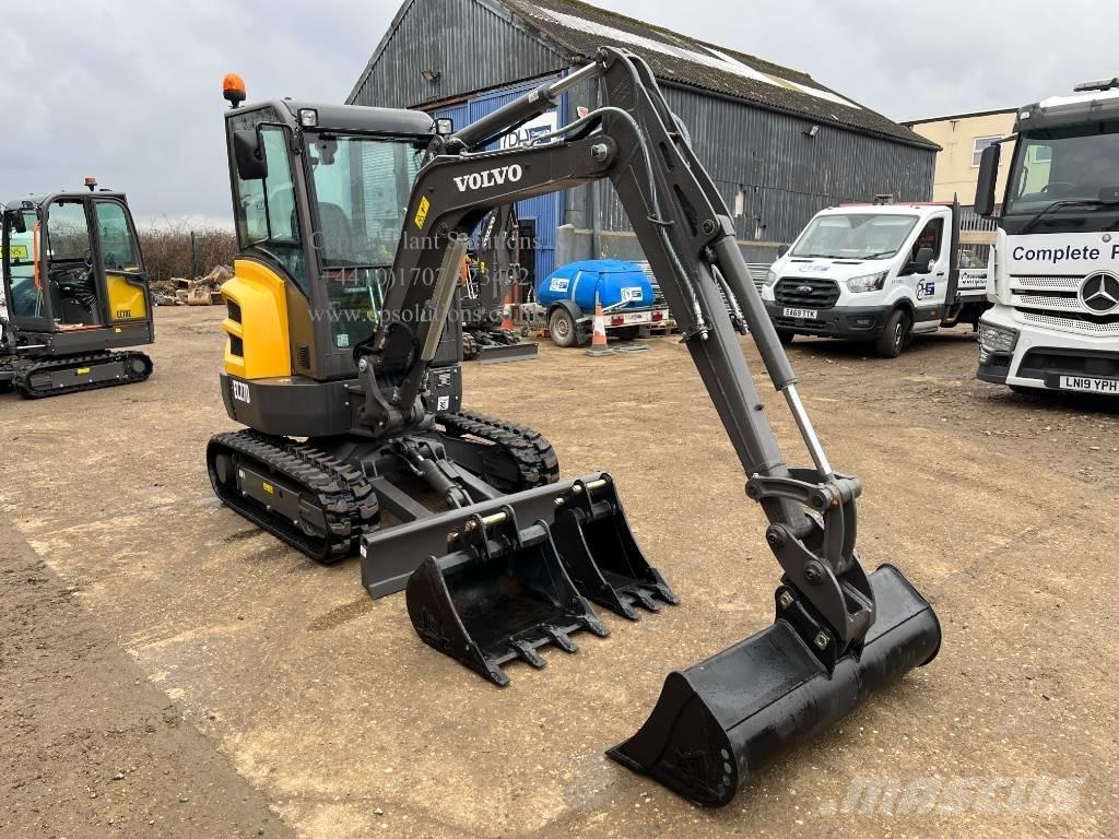 Volvo EC 27 D Mini kotrók < 7t